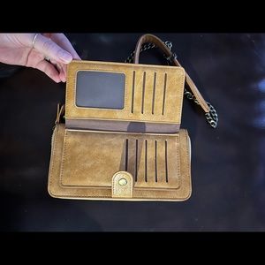 iPhone 11 Wallet/Case